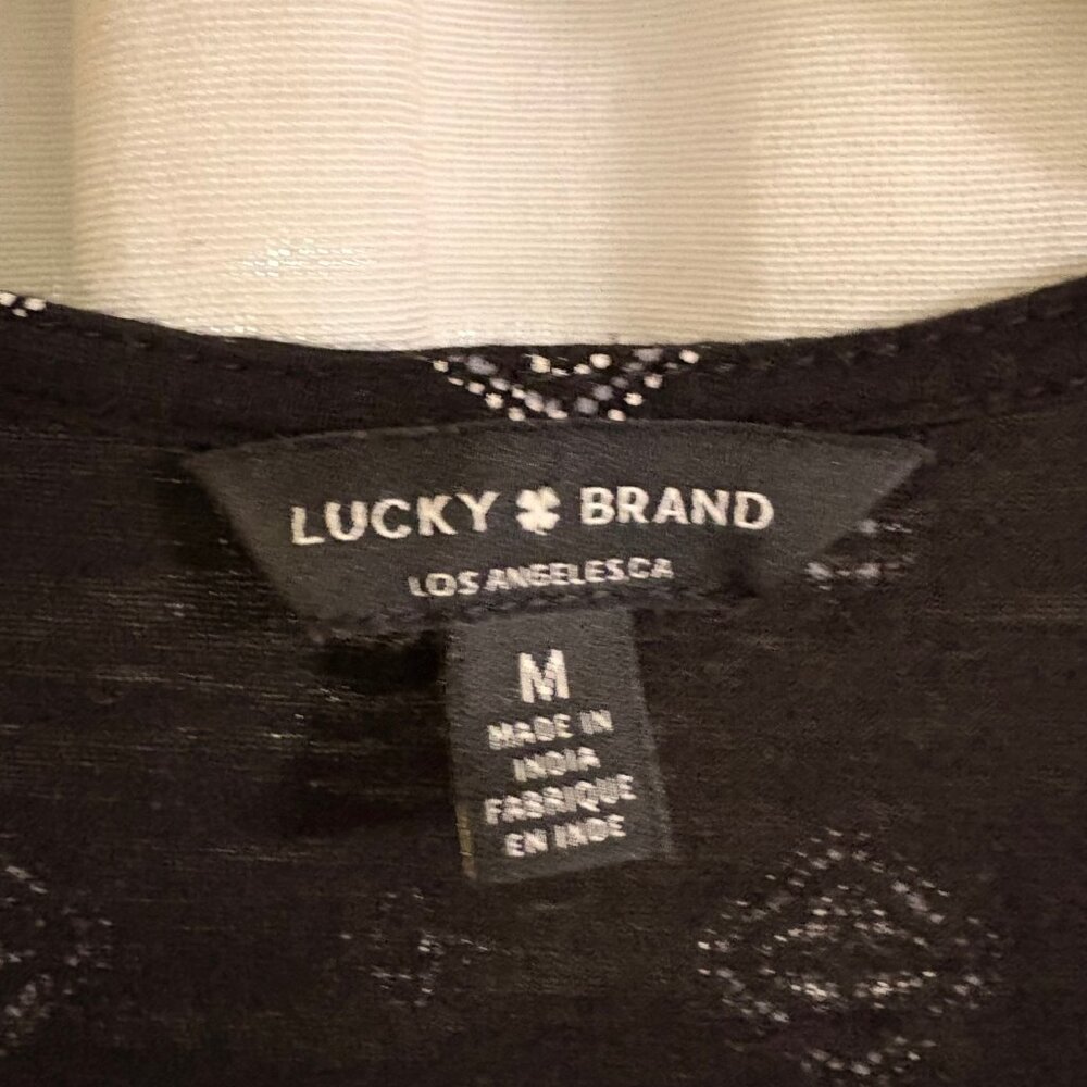 Lucky Brand Black and White Printed Ruffle Tank Top - Picture 4 of 7